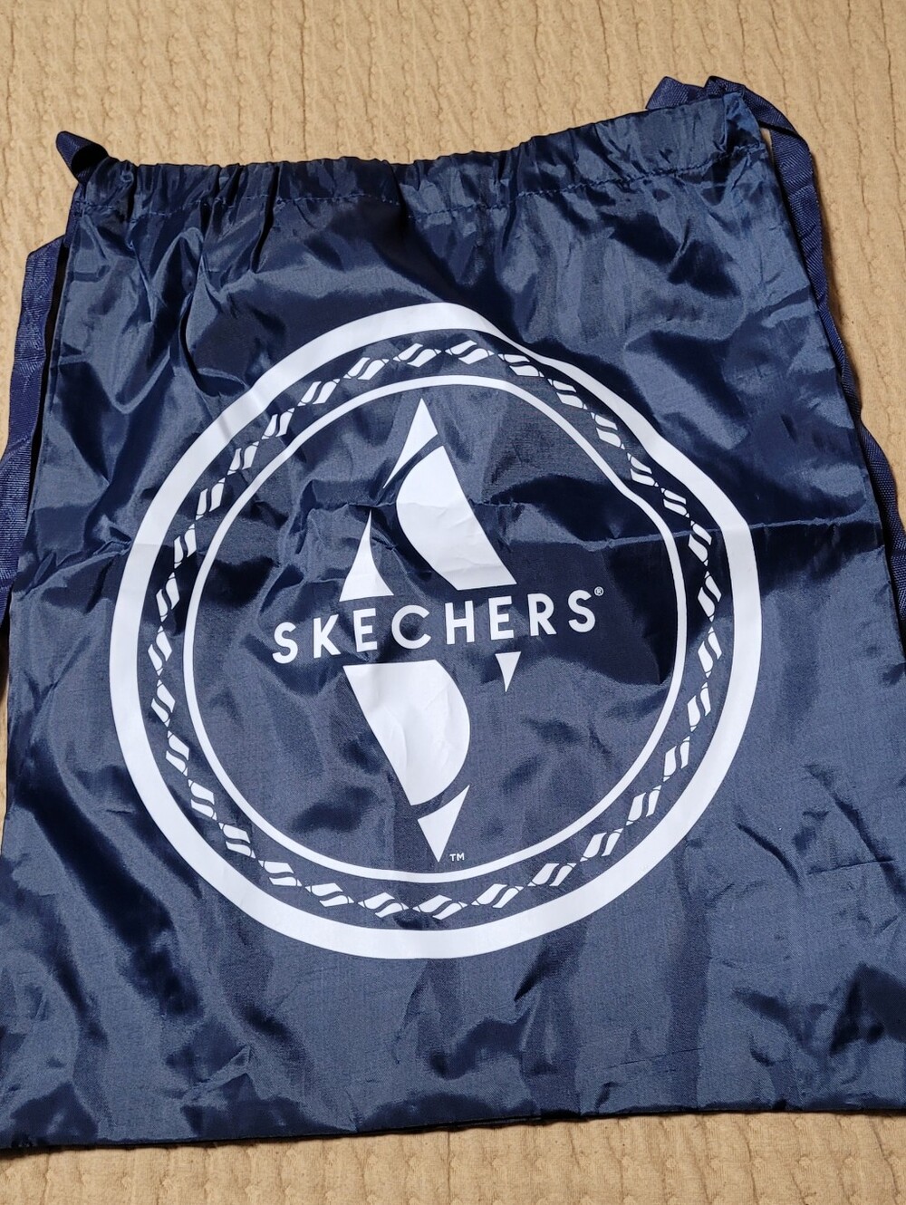 💚Free In Any Bundle Over $10 Skechers Navy and White Logo Drawstring Backpack